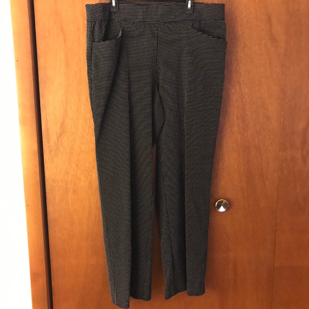 Like NEW! Lane Bryant Pull-On Ponte Pant